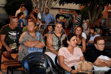 Daniel Castellano da el pistoletazo de salida a las fiestas de El Caracol (Foto Antonio Alí)